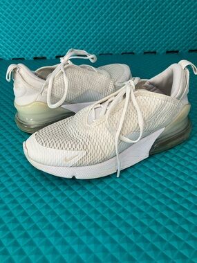 NIKE Air Max 270 Kids Unisex All White Sneakers | 2.5Y
